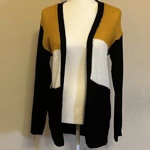 New | KIDS -  Size 16 | JONES New York sweater